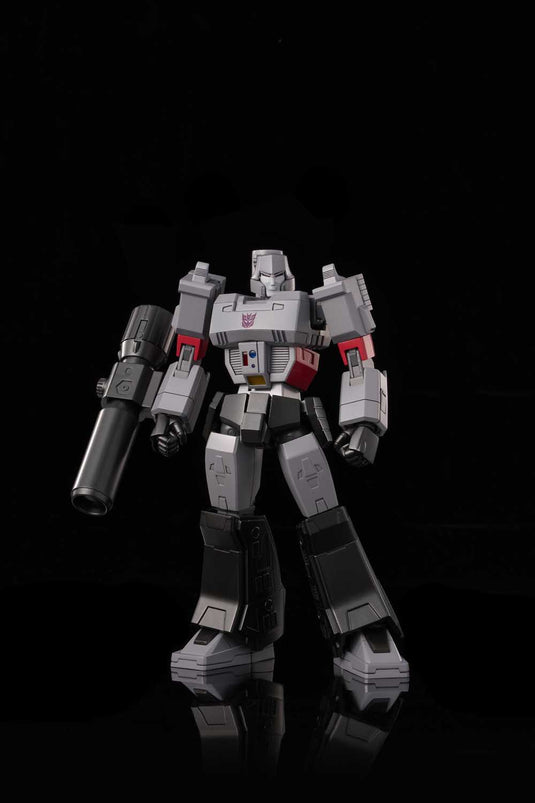 Flame Toys - Furai Model 39 - Megatron (G1 Version) Model Kit