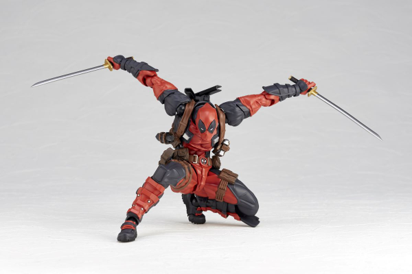 Load image into Gallery viewer, Kaiyodo - Amazing Yamaguchi - Revoltech NR050 - Deadpool (Version 2.5)
