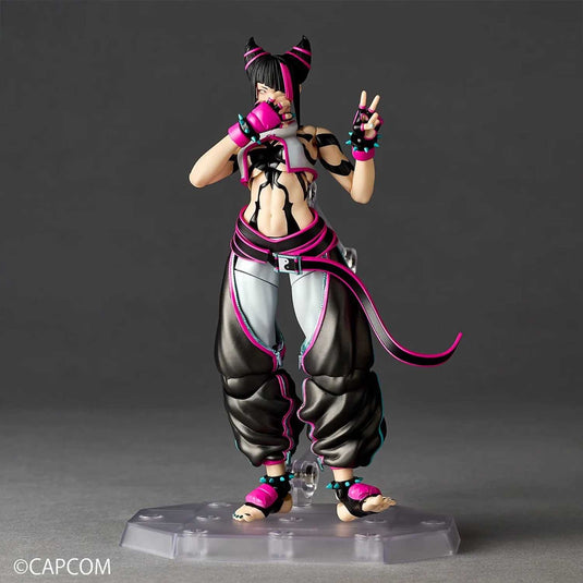 Kaiyodo - Amazing Yamaguchi - Revoltech Street Fighter 6 NR065 - Juri