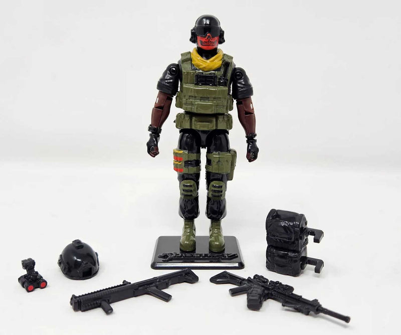 Load image into Gallery viewer, 5by5 Toys - Delta-17 - Shepherd (Leader) 3 3/4-Inch Scale Action Figure
