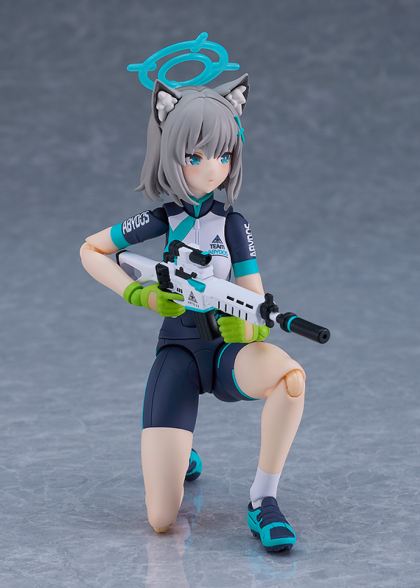 Load image into Gallery viewer, Max Factory - Blue Archive Figma: No.644 Shiroko Sunaookami (Cycling)
