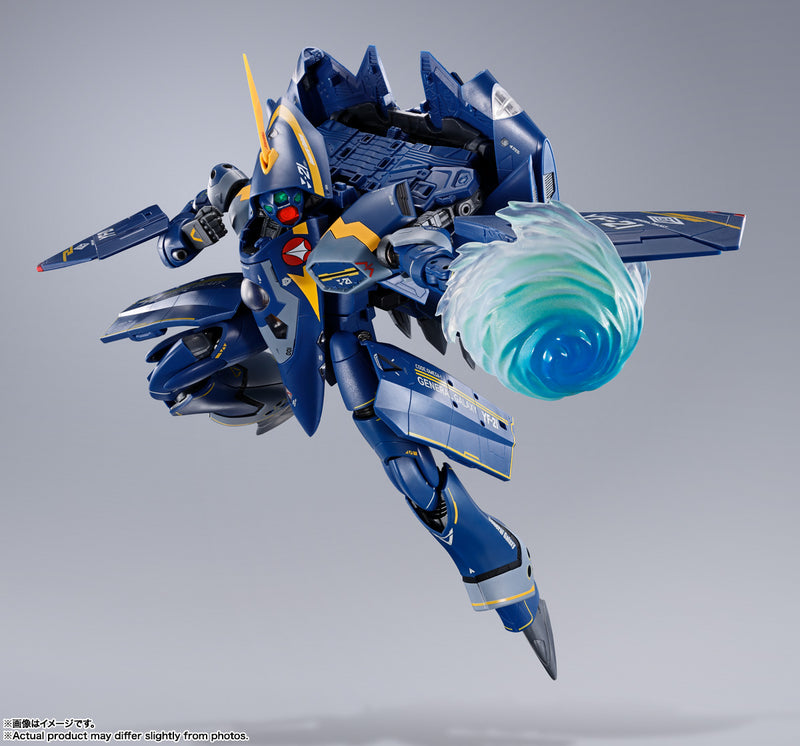 Load image into Gallery viewer, Bandai - Macross Plus DX Chogokin - YF-21 (Guld Goa Bowman Use)
