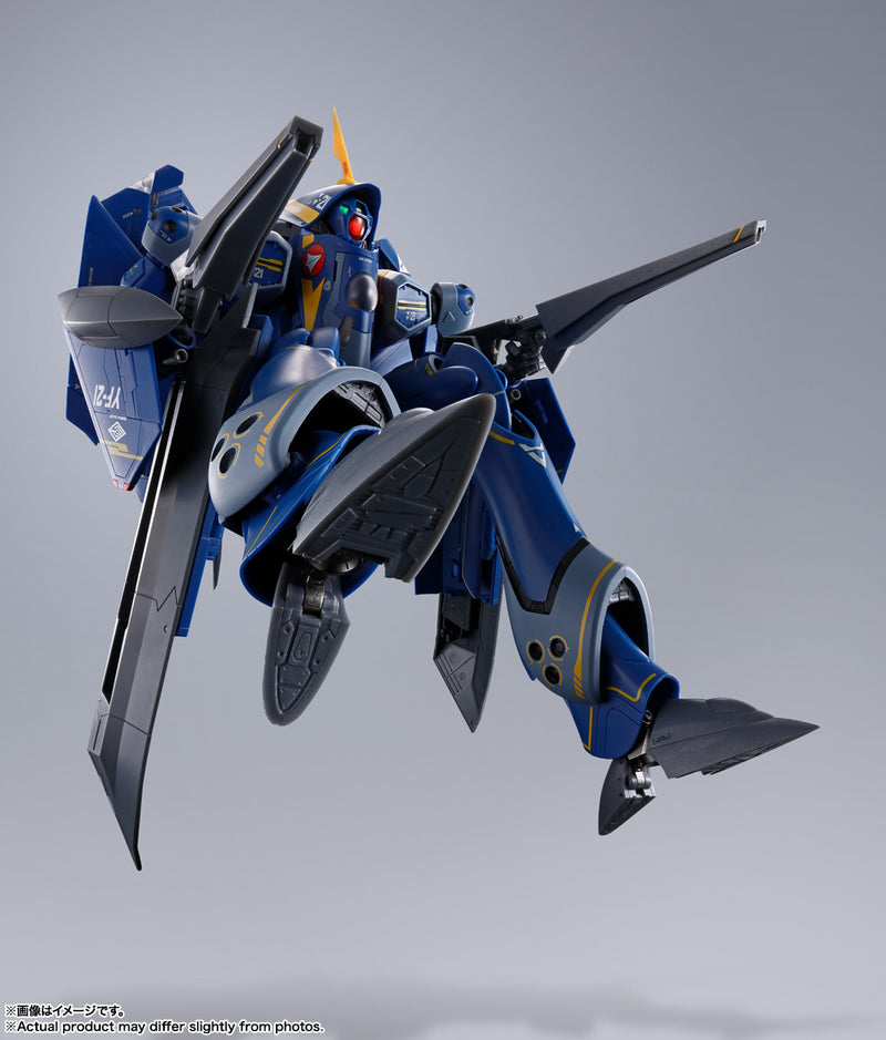 Load image into Gallery viewer, Bandai - Macross Plus DX Chogokin - YF-21 (Guld Goa Bowman Use)
