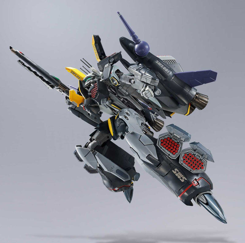 Load image into Gallery viewer, Bandai - Macross Frontier DX Chogokin: VF-25S Armored Messiah Valkyrie (Ozma Lee Custom) Revival Ver.
