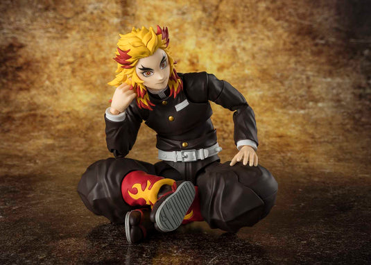 Bandai - S.H.Figuarts - Demon Slayer Kimetsu no Yaiba - Kyojuro Rengoku