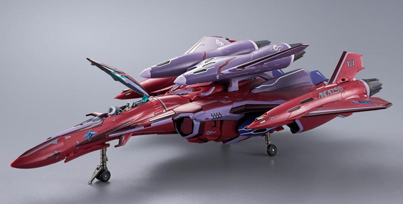 Load image into Gallery viewer, Bandai - Macross Frontier DX Chogokin: VF－27γSP Super Lucifer Valkyrie (Brera Sterne Custom) Revival ver.
