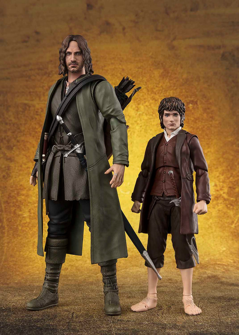 Load image into Gallery viewer, Bandai - S.H.Figuarts - The Lord of the Rings: Fellowship of The Ring - Frodo Baggins &amp; Gollum
