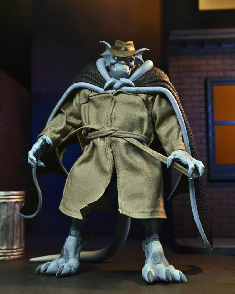 Load image into Gallery viewer, NECA - Disney&#39;s Gargoyles - Ultimates Detective Broadway &quot;Silver Falcon&quot; (With Closed Wings)
