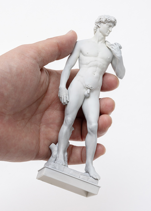 Load image into Gallery viewer, Syuto Seiko - Michelangelo&#39;s David 1/35 Scale Model Kit
