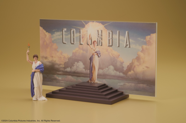 Load image into Gallery viewer, Digism - Columbia Pictures Dig Action - Torch Lady of Columbia
