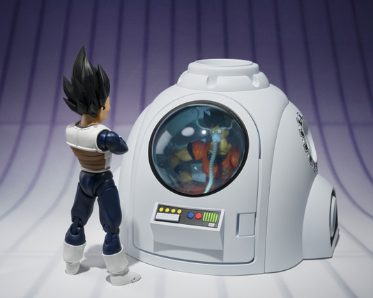 Bandai - S.H. Figuarts - Dragon Ball Z - Medical Machine (Exclusive)