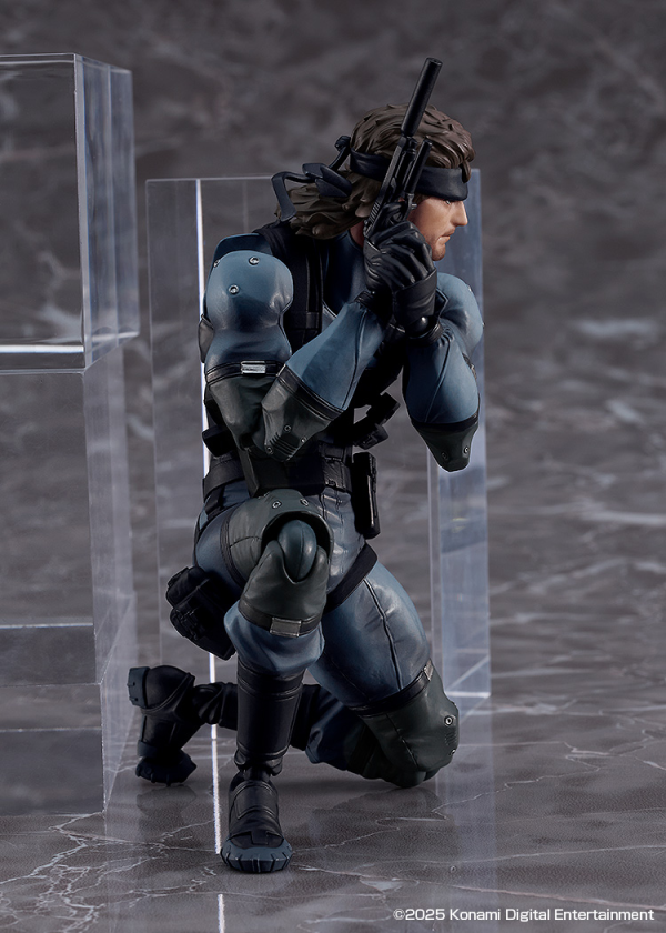 Load image into Gallery viewer, Good Smile Company - Metal Gear Solid 2: Sons of Liberty Figma - No.645 Solid Snake (MGS2 Ver. Updated Edition)
