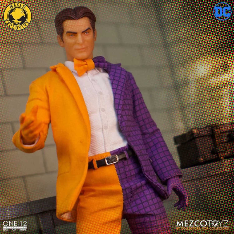 Load image into Gallery viewer, Mezco Toyz - One 12 DC Comics - Batman VS Two-Face (Golden Age Edition) Box Set (Mezco Exclusive)
