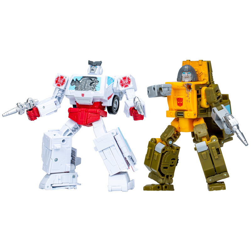 Load image into Gallery viewer, Transformers Studio Series 86 - The Transformers: The Movie Brawn &amp; Autobot Ratchet Deluxe Set
