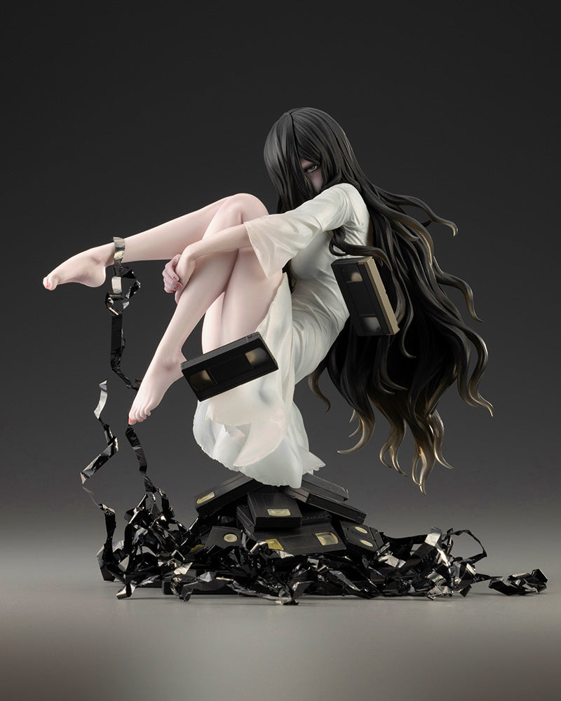 Load image into Gallery viewer, Kotobukiya - The Ring Bishoujo Statue 15th Anniversary - Sadako
