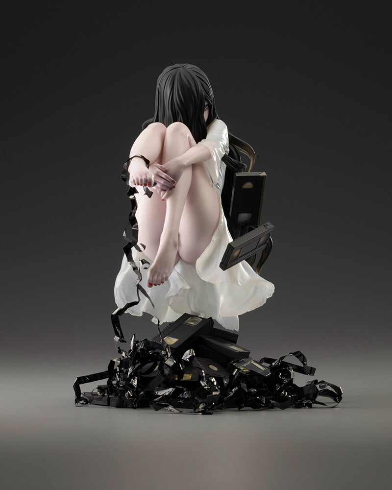 Load image into Gallery viewer, Kotobukiya - The Ring Bishoujo Statue 15th Anniversary - Sadako
