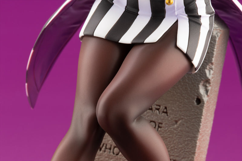 Load image into Gallery viewer, Kotobukiya - Beetlejuice Bishoujo Statue (Reissue)
