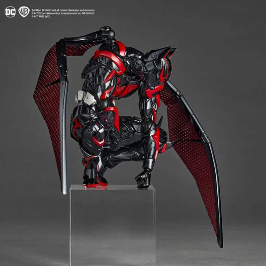 Kaiyodo - Amazing Yamaguchi - Revoltech Batman Beyond NR066 - Batman