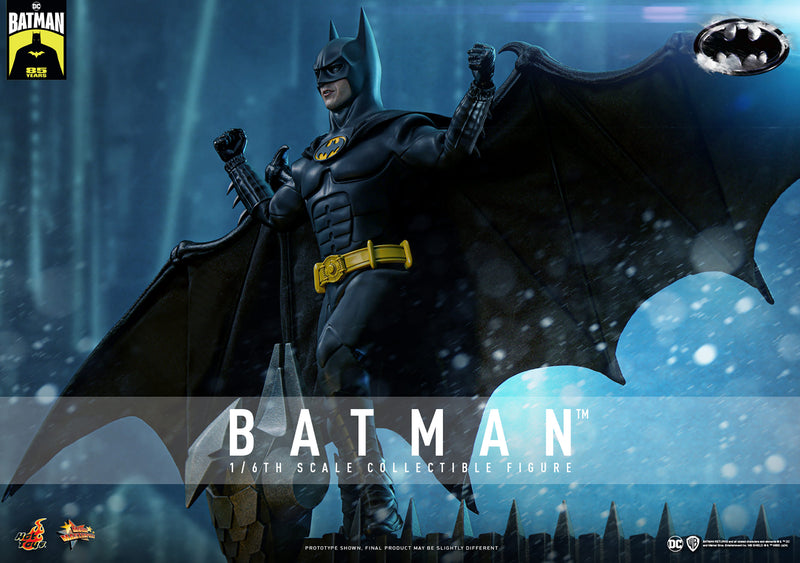 Load image into Gallery viewer, Hot Toys - Batman Returns - Batman
