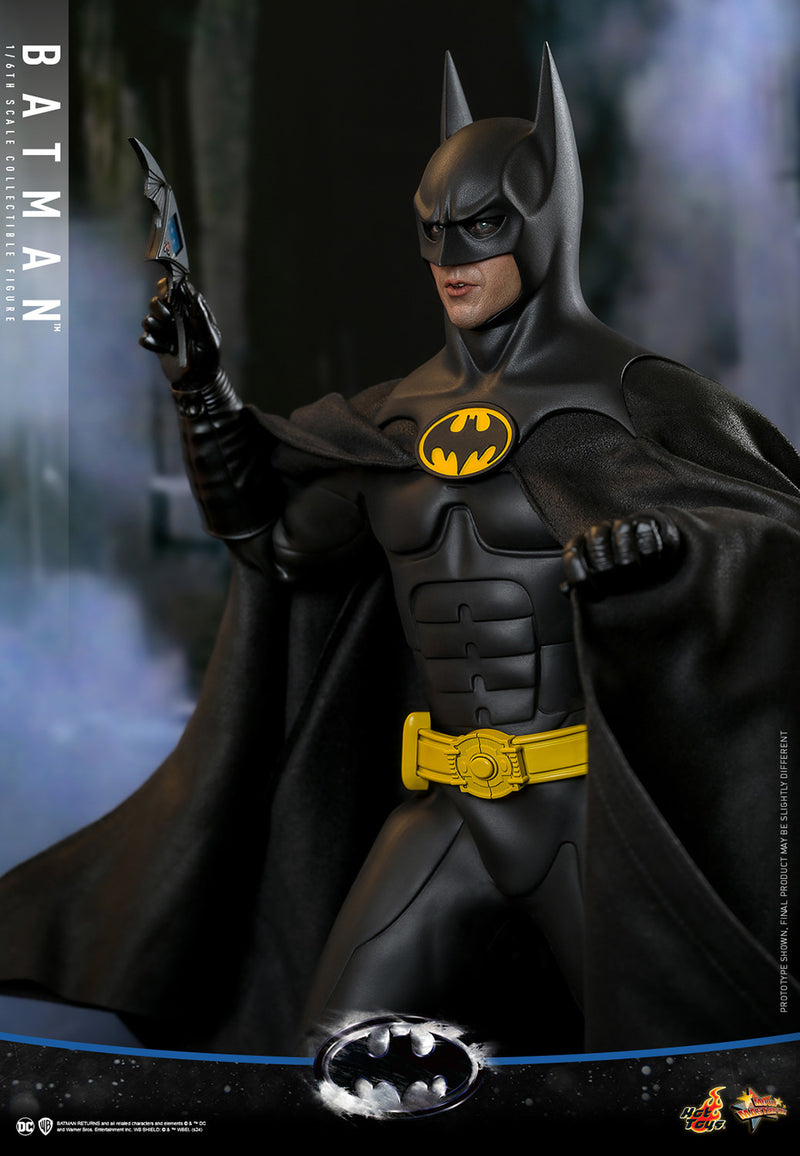 Load image into Gallery viewer, Hot Toys - Batman Returns - Batman
