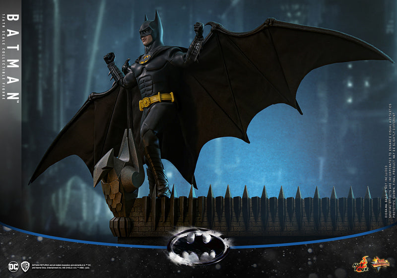 Load image into Gallery viewer, Hot Toys - Batman Returns - Batman
