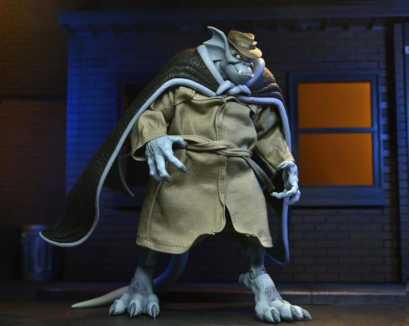 Load image into Gallery viewer, NECA - Disney&#39;s Gargoyles - Ultimates Detective Broadway &quot;Silver Falcon&quot; (With Closed Wings)
