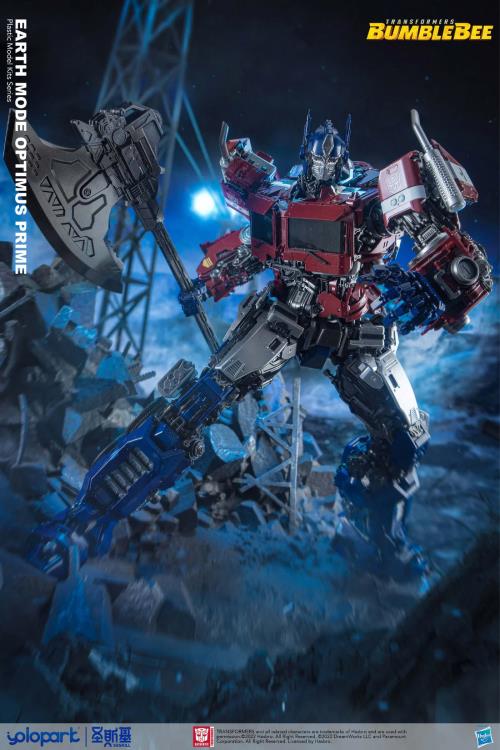 Load image into Gallery viewer, Yolopark - Transformers Bumblebee Movie - Earth Mode Optimus Prime Model Kit
