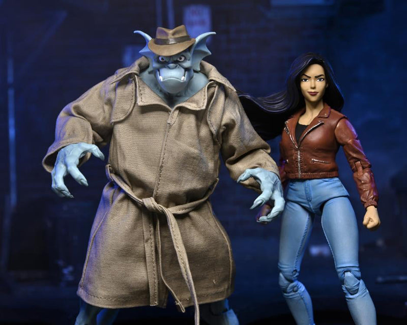 Load image into Gallery viewer, NECA - Disney&#39;s Gargoyles - Ultimates Detective Broadway &quot;Silver Falcon&quot; (With Closed Wings)
