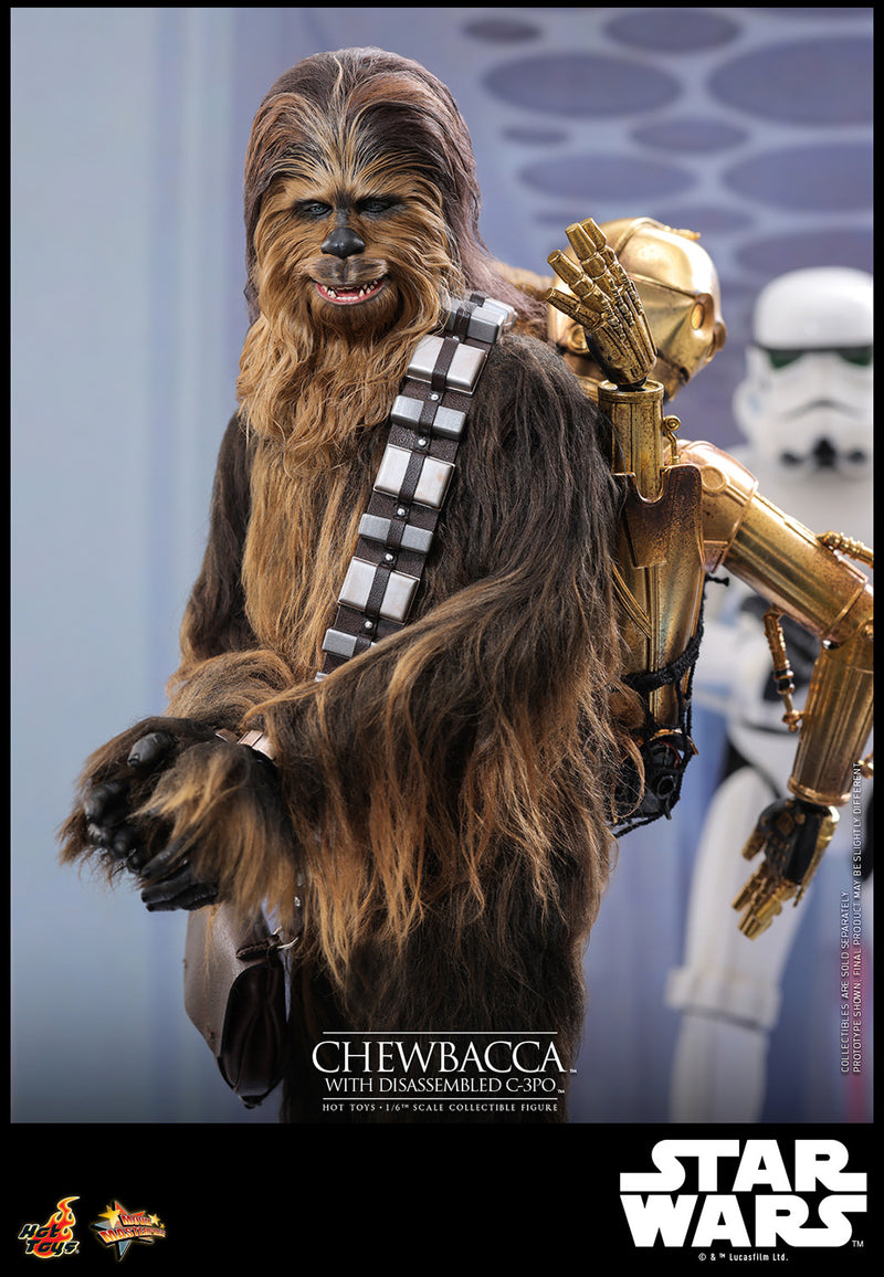 Load image into Gallery viewer, Hot Toys - Star Wars The Empire Strikes Back - Chewbacca with Disassembled C-3PO
