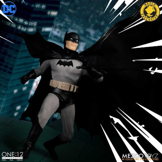 Mezco Toyz - One 12 DC Comics - Batman Caped Crusader (Golden Age Edition) (Mezco Exclusive)