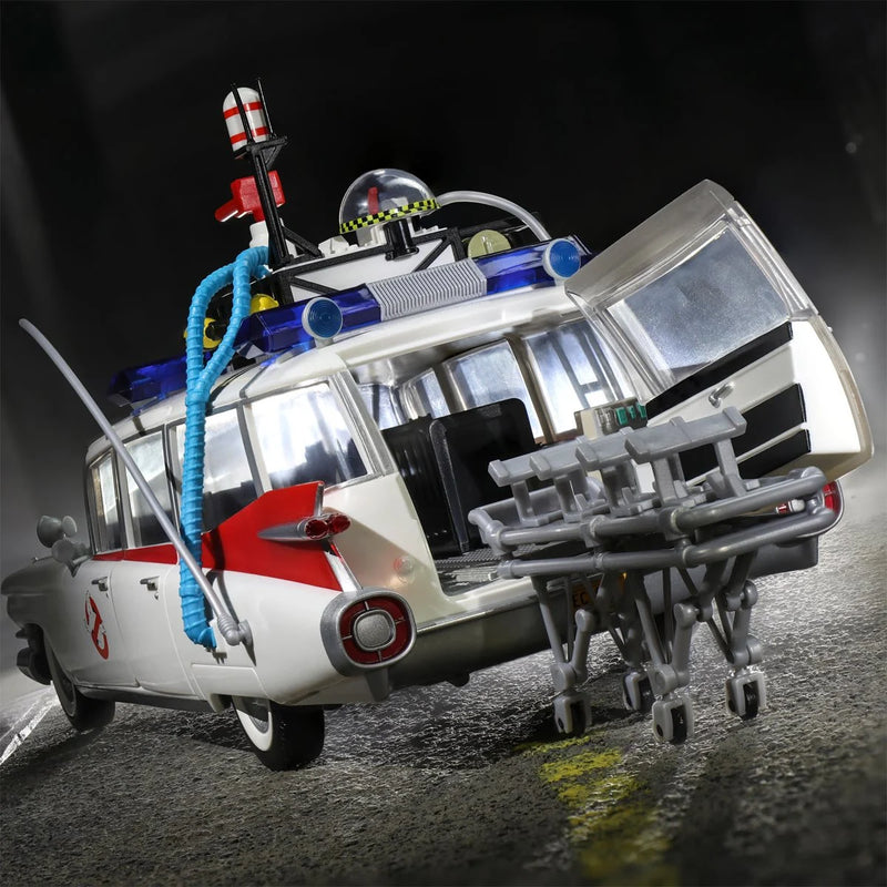 Load image into Gallery viewer, Ghostbusters Plasma Series - Ecto-1 (1984) Vehicle
