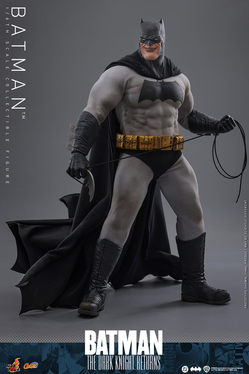 Load image into Gallery viewer, Hot Toys - DC Comics - Batman The Dark Knight Returns - Batman
