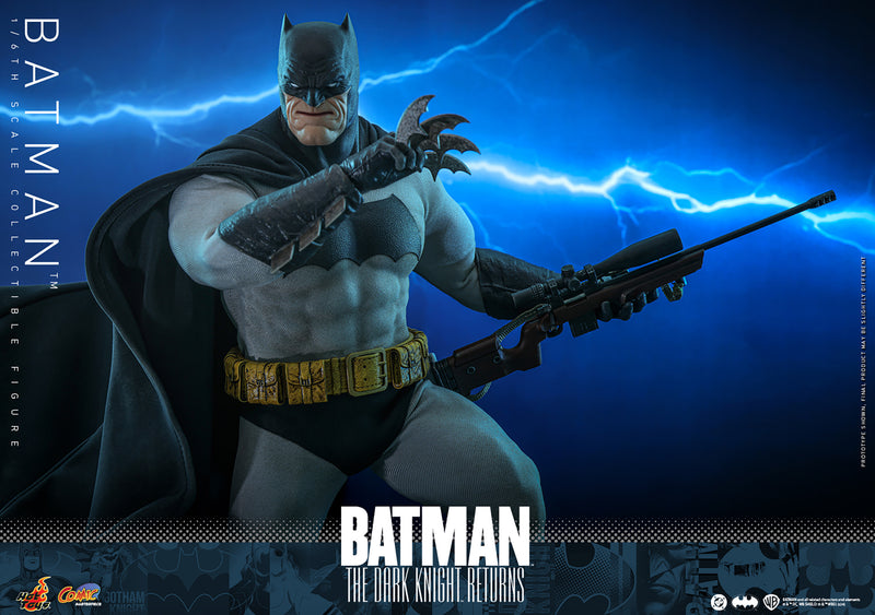 Load image into Gallery viewer, Hot Toys - DC Comics - Batman The Dark Knight Returns - Batman
