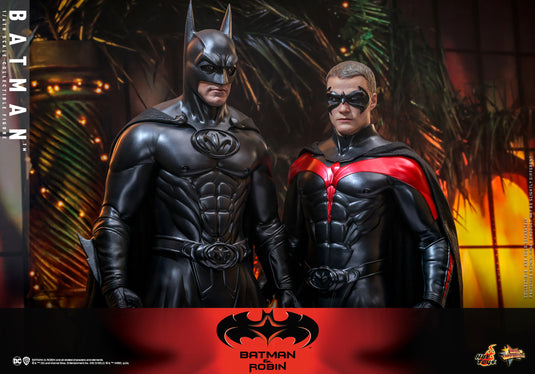 Hot Toys - Batman & Robin - Batman