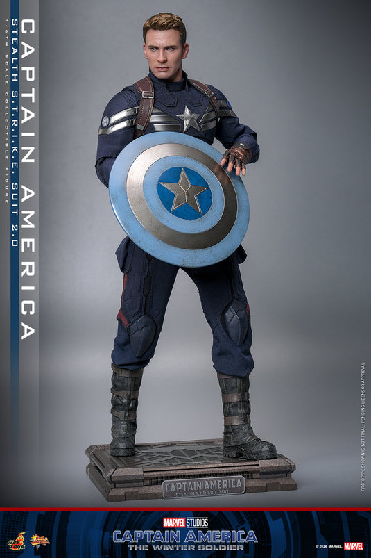 Hot Toys - Captain America: The Winter Soldier - Captain America (Stealth S.T.R.I.K.E. Suit) 2.0