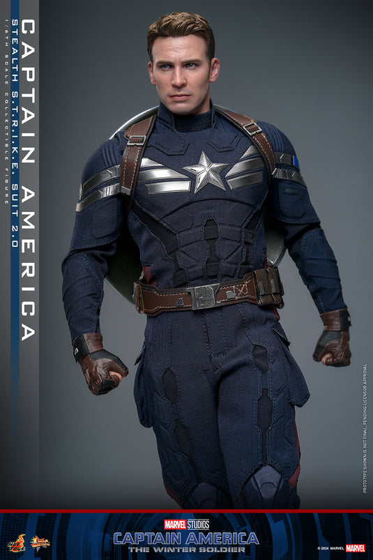 Hot Toys - Captain America: The Winter Soldier - Captain America (Stealth S.T.R.I.K.E. Suit) 2.0