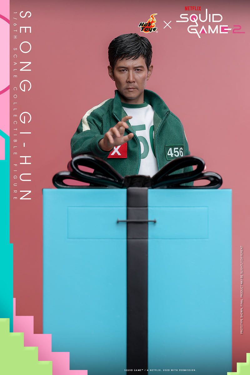 Load image into Gallery viewer, Hot Toys - Squid Game: Seong Gi-hun
