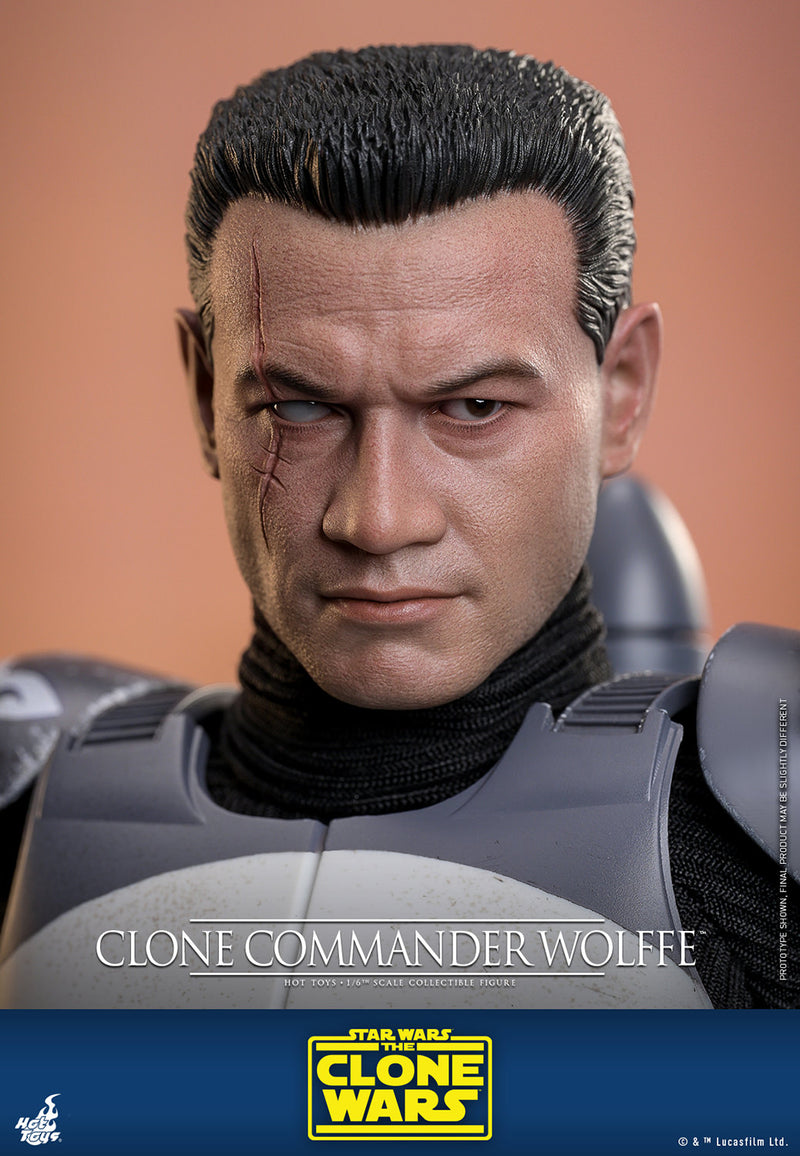 Load image into Gallery viewer, Hot Toys - Star Wars: The Clone Wars - Clone Commander Wolffe
