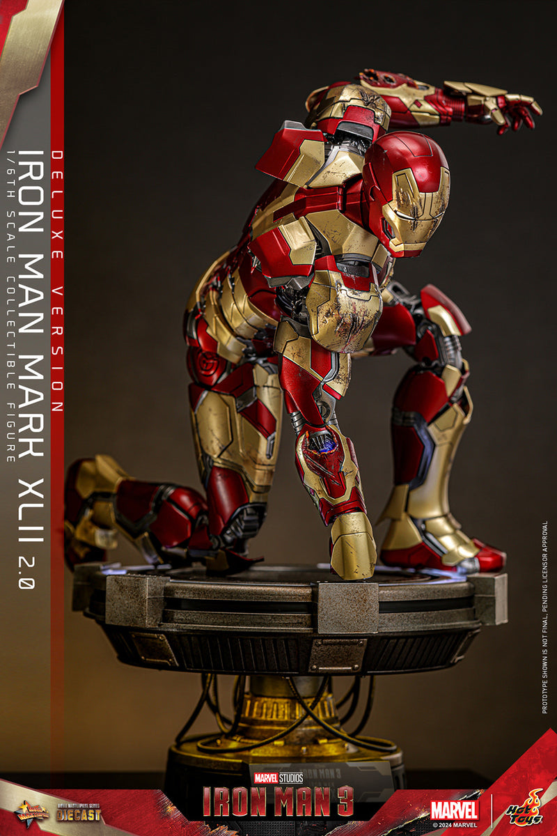 Load image into Gallery viewer, Hot Toys - Iron Man 3 - Iron Man Mark XLII (2.0) (Deluxe)
