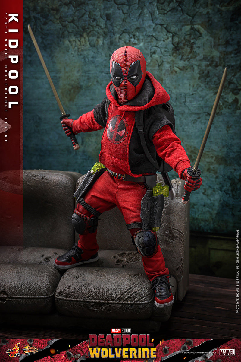 Load image into Gallery viewer, Hot Toys - Deadpool and Wolverine - Kidpool
