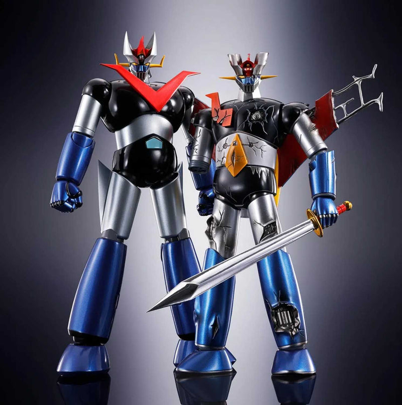 Load image into Gallery viewer, Bandai - Soul of Chogokin - Mazinger Z VS The Great General of Darkness - GX-105D Mazinger Z (Kakumei Shinka Damaged Ver.)
