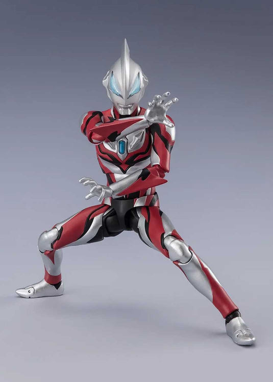 Bandai - S.H.Figuarts - Ultraman GEED Primitive - Ultraman (Ultraman New Generation Stars Ver.)