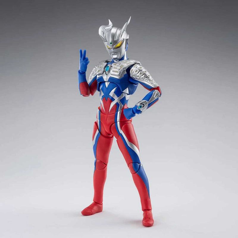 Load image into Gallery viewer, Bandai - S.H.Figuarts - Ultraman Zero - Ultraman (Ultraman Zero Generation Stars Ver.)
