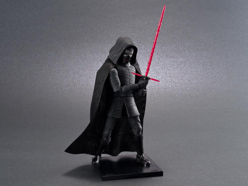 Load image into Gallery viewer, Bandai - Star Wars Model - Kylo Ren [The Rise of Skywalker] 1/12 Scale
