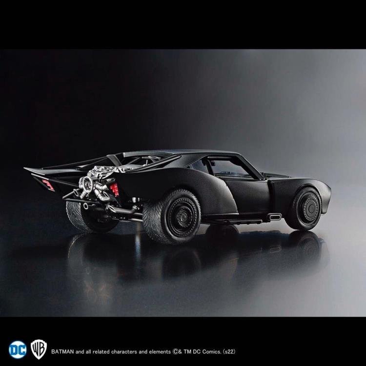 Load image into Gallery viewer, Bandai - The Batman (2022): Batmobile 1/35 Scale Model
