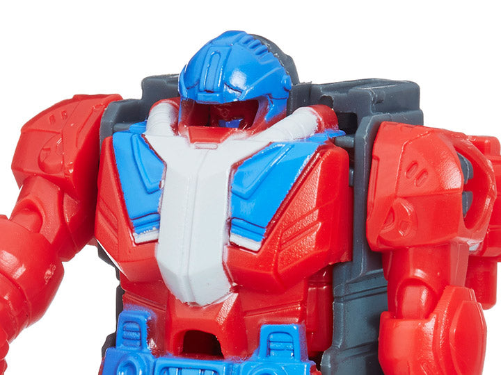 Load image into Gallery viewer, Transformers Generations Power of The Primes - Master Micronus
