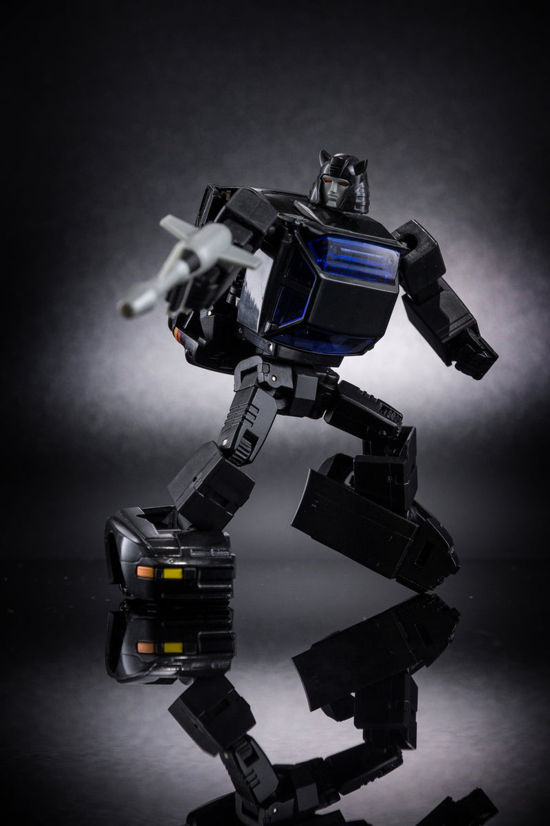 Load image into Gallery viewer, X-Transbots - MM-10C Toro Clone (Limited)
