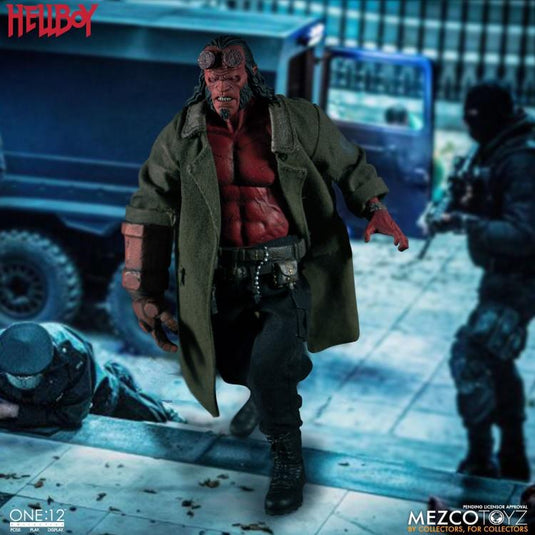 Mezco Toyz - One:12 Hellboy (2019 Movie)