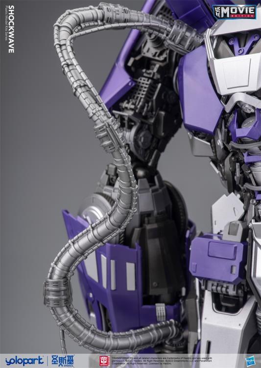 Load image into Gallery viewer, Yolopark - Transformers Bumblebee Movie: Shockwave Model Kit
