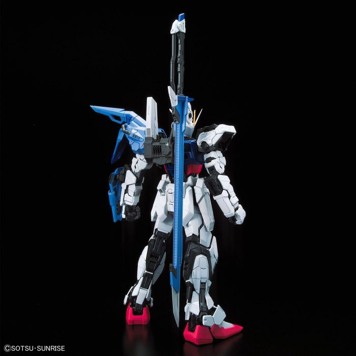 Load image into Gallery viewer, Perfect Grade 1/60 - GAT-X105+AQM/E-YM1 Perfect Strike Gundam
